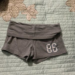 Small vs pink shorts